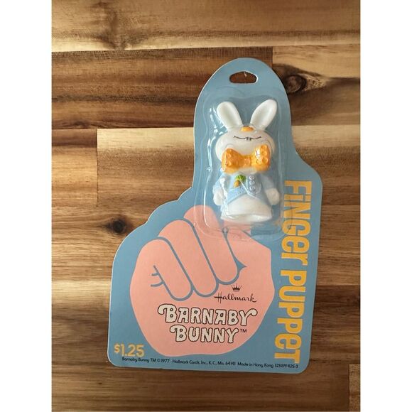 Rare Vintage 70’s Barnaby Bunny Finger Puppet Toy 1977 Hallmark - Picture 1 of 3